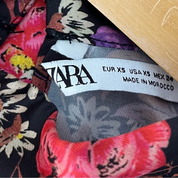 Zara Floral Mock Neck Long Sleeve Blouse - Picture 13 of 13